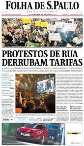 Manual de redação e estilo: Folha De S Paulo Fac Simile Edicao Sao Paulo 20 6 2013