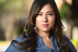 Richard S Photography Headshot photography lighting tips and tricks using the profoto b10. richard s photography