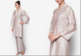 It has just the right dash of sophistication to make your baju raya an unforgettable sight to behold. Designer Baju Raya 2016 Mod Monochromatic Outfit Ideas