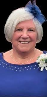 Doreen Archbold's Instagram, Twitter & Facebook