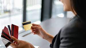 The card is available even to borrowers with average credit. Best Credit Cards For Young Adults First Timers May 2021