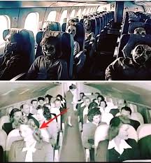 Avión con 92 pasajeros logra aterrizar 20 años después, cuando  abrieron...Ver más