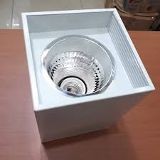 Good cara pasang downlight outbow lampu minimalis.tapi masalahnya, mempunyai sebuah rumah bukanlah hal yang mudah, untuk mempunyai sebuah rumah yang enak anda membutuhkan banyak biaya , ditambah lagi harga tanah di daerah perkotaan semakin mahal sebab lahannya semakin lama semakin sedikit. Rumah Lampu Outbow Downlight Fitting Outbow 4 Kotak Persegi Shopee Indonesia