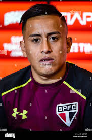 Christian alberto cueva bravo hi-res stock photography and images