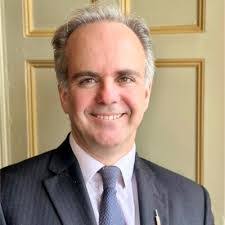 Ari Rosner's Instagram, Twitter & Facebook