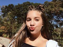 Pin Von Vivian Auf Mackenzie Ziegler Zurich