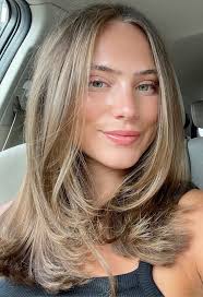 Emmie Burns (the_emmie_b) — profil