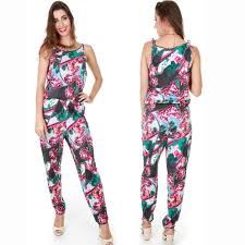 Resultado de imagem para macacão feminino 2017