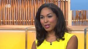 This made me really proud, because fat women who celebrate. Talk Mit Der Moderatorin Und Journalistin Jana Pareigis Typisch Deutsch Youtube