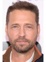 Ashlee Petersen's Instagram, Twitter & Facebook