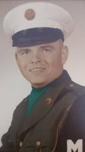 Reggie Hooker's Instagram, Twitter & Facebook