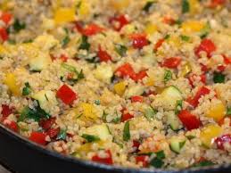 Boulgour A La Courgette Et Aux Poivrons Recette Ptitchef En 2020 Recette Boulgour Recette Boulgour