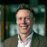 Paul Hilling's Instagram, Twitter & Facebook