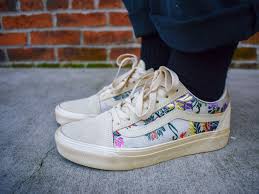 Black And Gold Vans Old Skool The Satin Floral Detailing On These Old Skool Vans Have Us Swooning Shop Now At Bagginsshoes Com Oldskool Satin Sati Vans Satin Shoes Suede Shoes