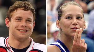 Born march 31, 1971) is a russian former professional ice hockey player who played the right wing position. Anna Kurnikova I Pavel Bure Sovmestnye Foto Dom V Majami Para Sportsmenov Zvezdy 90 H Sport Ekspress