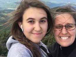 Randy Betts's Instagram, Twitter & Facebook