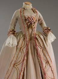 Gown Worn By Marie Antionette 1780 Gown Worn In Marie Antoinette 1780s Yes Reblogging Myself Historical Dresses 18th Century Fashion Rococo Fashion