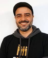 Aaron Siewert's Instagram, Twitter & Facebook