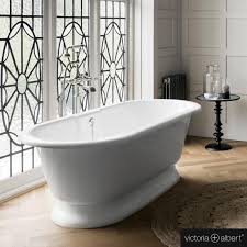 Einzigartig in der form, beeindruckend hinsichtlich material und verarbeitung: Victoria Albert York Freistehende Oval Badewanne Weiss Glanz Innen Weiss Glanz Yor N Sw Of Yor B Sw Emero De