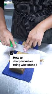 Cara Asah Pisau Menggunakan Whetstone yang Betul