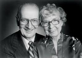 Jay & Francis Marshall, married in 1955. In 1963 she owned and incorporated  the L.L. Ireland Magic Co. in Chicago, IL. Later the Marshall's renamed the  company Magic, Inc.