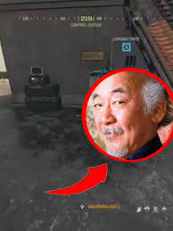 𝓯𝓻𝓮𝓪𝓴𝔂 Miyagi "MUST STROKE EGG ROLL UPSIDEDOWN"😭😭😭 #mrmiyagi  #miyagi #danielsan #𝓯𝓻𝓮𝓪𝓴𝔂