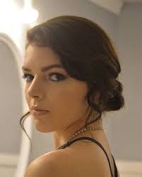 Hope Thacker's Instagram, Twitter & Facebook