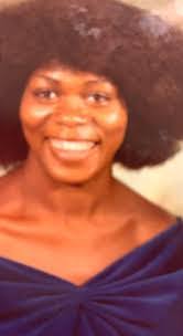 Julia Grissom's Instagram, Twitter & Facebook