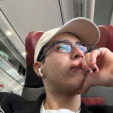 A real debate Spotify or Apple Music?