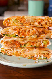 50 Easy Buffalo Chicken Recipes How To Make Buffalo Chicken Delish Com
