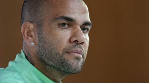 Dani Alves pide de nuevo salir en libertad