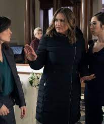 Special victims unit was renewed for a fifteenth season on april 26, 2013, which consists of 24 episodes. Law Order Svu Season 20 Episode 19 Review Dearly Beloved Tv Fanatic