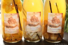 Rhum Arrange A La Banane A L Ananas A La Noix De Coco Ou A La Vanille Nana Et Chocolat Recette Rhum Arrange Rhum Arrange Recette Rhum Arrange Ananas