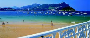 San sebastiáns flygplats har inrikestrafik till bl.a. 10 Unternehmungen Um San Sebastian Zu Erkunden Spain Info Auf Deutsch