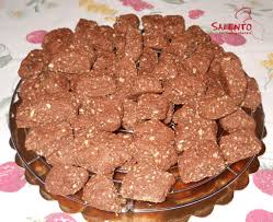 Ricette ricetta mostaccioli morbidi con foto e procedimento. Ricetta Mostaccioli Morbidi Il Video Di Tutta La Preparazione Salento Terra Da Gustare