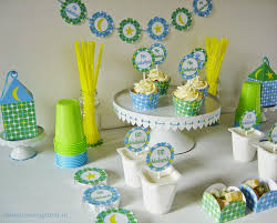 Ik heb twee verschillende tafels. Blog Over Feestelijke Traktaties Printables Sweet Tables En Taart Suikerfeest Eid Mubarak