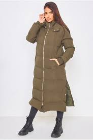 Alors pour ne rien rater des dernières tendances et prendre soin de votre look, parcourez notre gamme. Doudounes Femme Et Parkas Femme Brentiny Paris