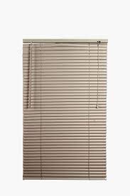 Venetian blinds that look just like real wood! Aluminium Venetian Blind Blinds Curtains Blinds Shop Livin