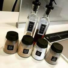 أقوى التخفيضات طقم بهارات ايكيا اصلى سعر 100ج Facebook