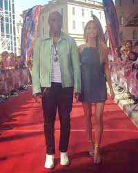 Ten year anniversary acoustic edition. Delta Goodrem Devastated After Seal Was Spotted Walking The Red Carpet With Ex Wife Heidi Klum