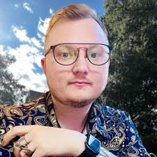 Shanna Beauchamp (Drama '06) by At The Elephants with Rob Morris