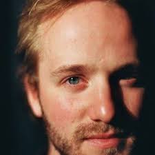 You can now call me PhD!! ❤️ Last Friday, I had the absolute privilege to  defend my thesis and engage in such an interesting discussion around  reflection with my committee (consisting of