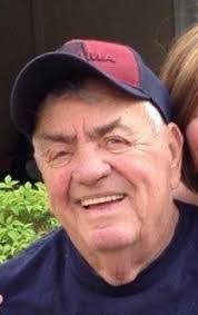 Frank Mount's Instagram, Twitter & Facebook