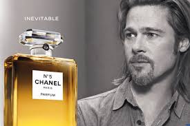 Lily-Rose Depp devient la plus jeune égérie Chanel !