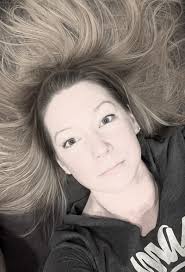 Sadie Albrecht's Instagram, Twitter & Facebook