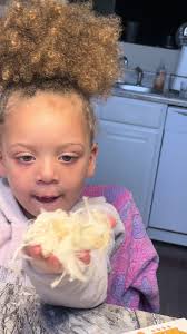 Turkish Cotton Candy Being Made