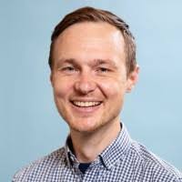 Alex Burr's Instagram, Twitter & Facebook