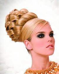 Patrick Cameron Long Blonde Straight Hair Styles Ukhairdressers Com Hair Styles Straight Blonde Hair Vintage Hairstyles