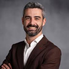 Happy to share that I have started at dsm-firmenich in the role of GDC  Venlo Warehouse Operations Manager. Thank you to Fred Niessen and Emiliano  Quintela for the trust and vote of