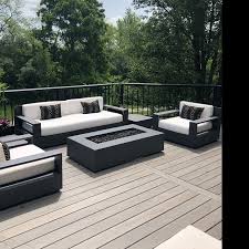 Black And White Deck Decor Pin On House Design